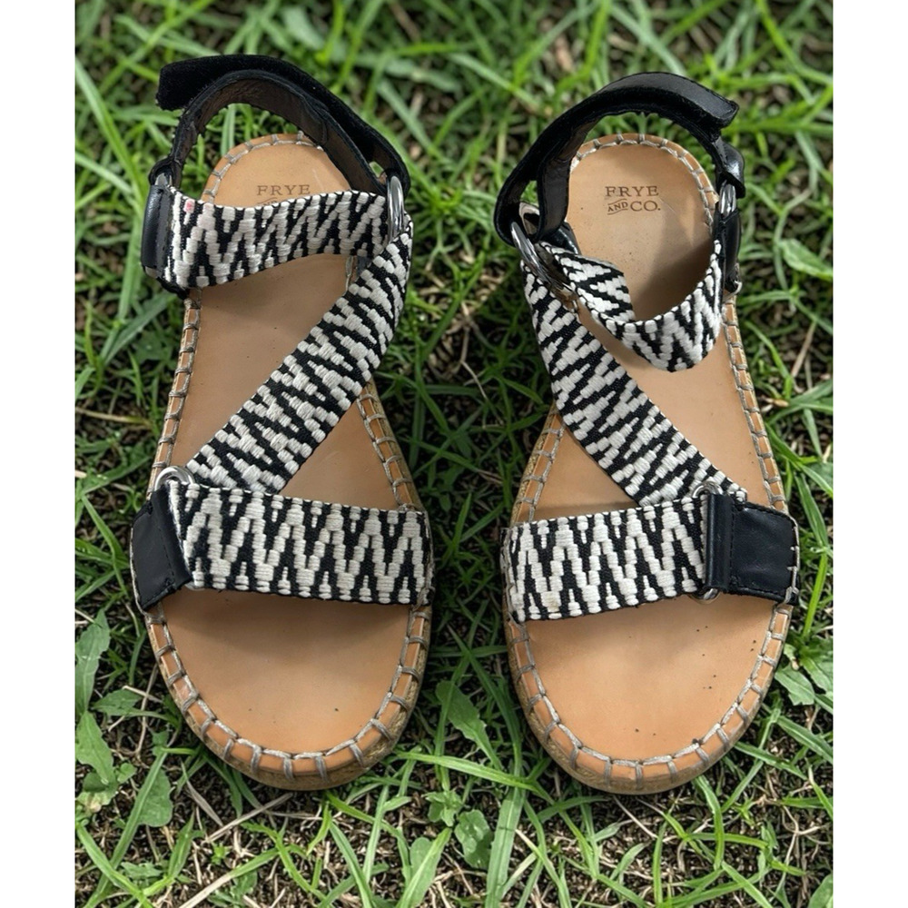Frye & Co. Kole Asymmetrical Sandals Sz 7 M Black White Straps Espadrille Shoes